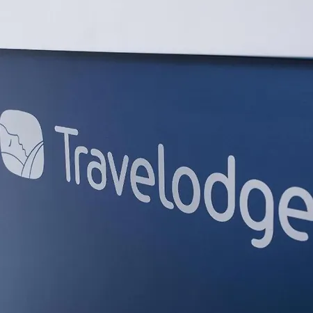 Travelodge 3*