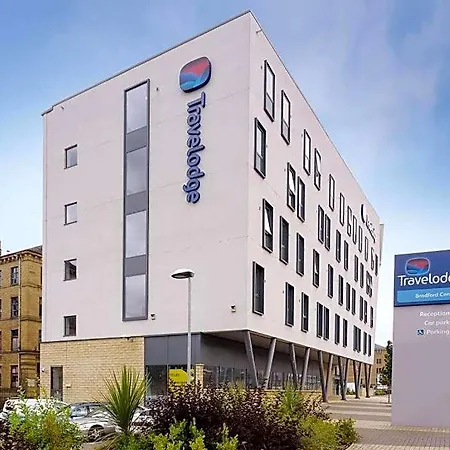 Travelodge 3*