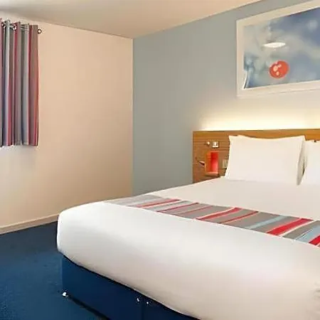Hotell Travelodge 3*