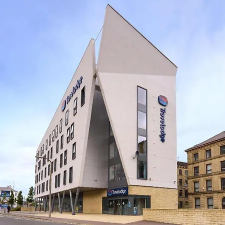 Hotell Travelodge 3*