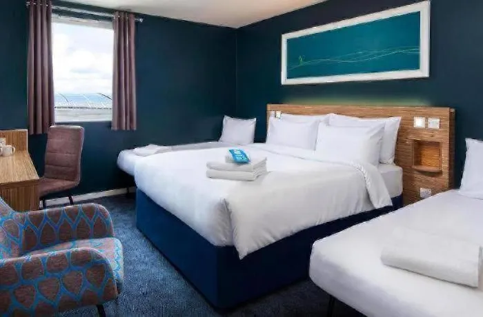 Отель Travelodge 3*