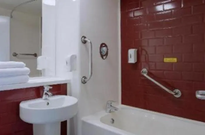 Отель Travelodge